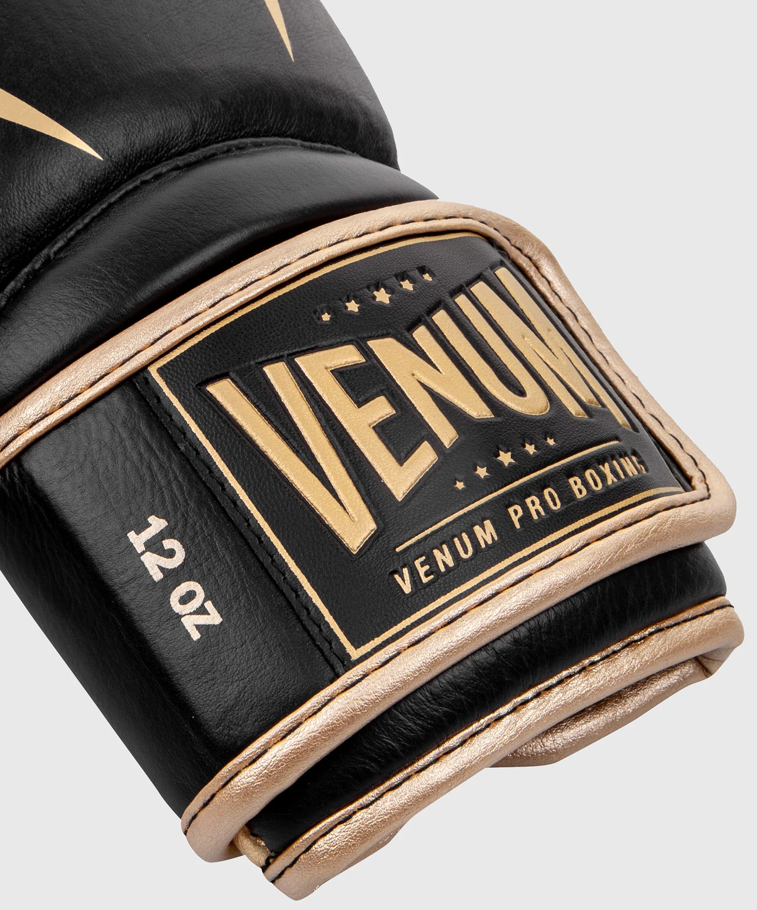 Venum Giant 2.0 Pro Boxing Gloves Velcro - Image 11